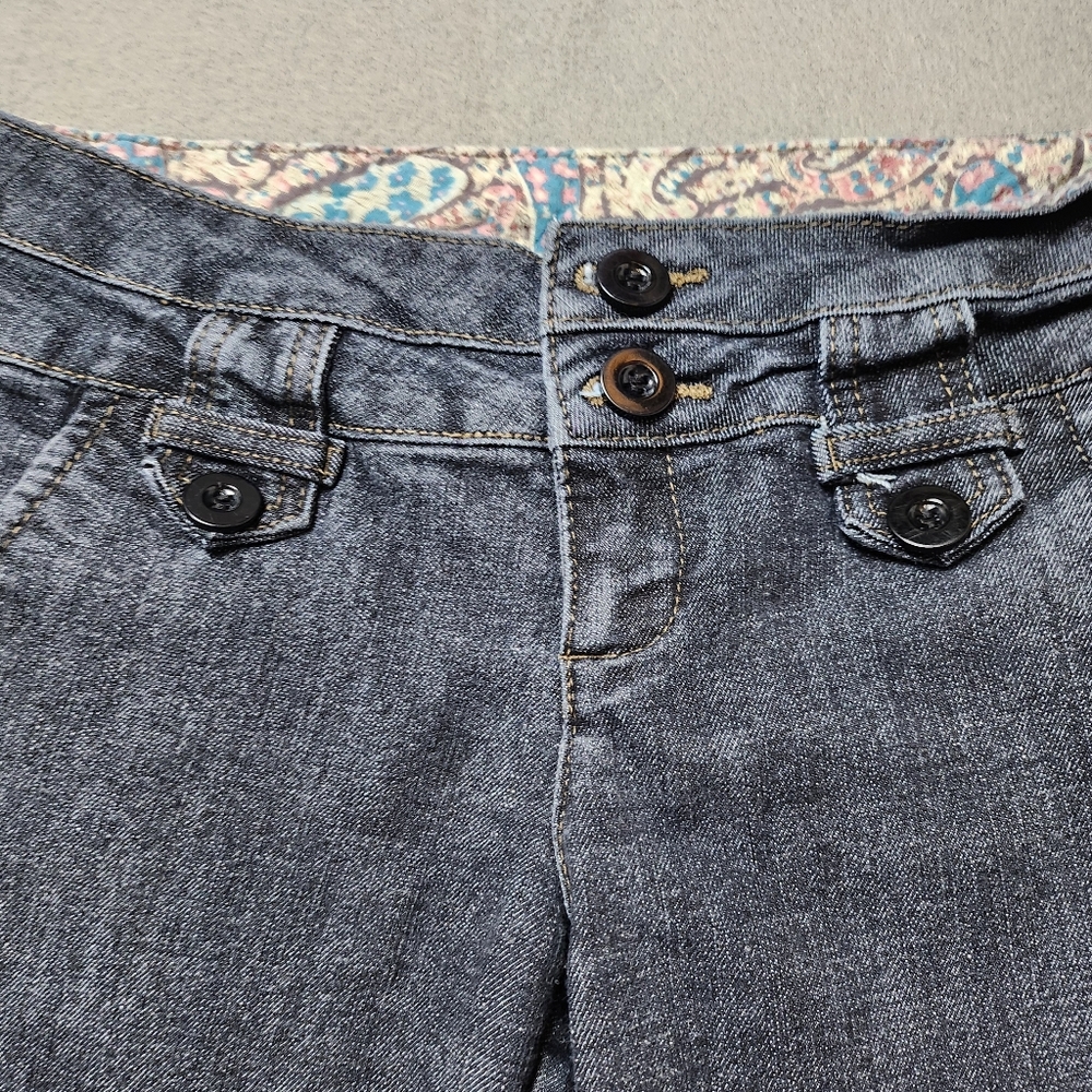 Kismet Jean Bermuda shorts Women's Dark Wash Denim Shorts Sz 8 - Picture 5 of 11